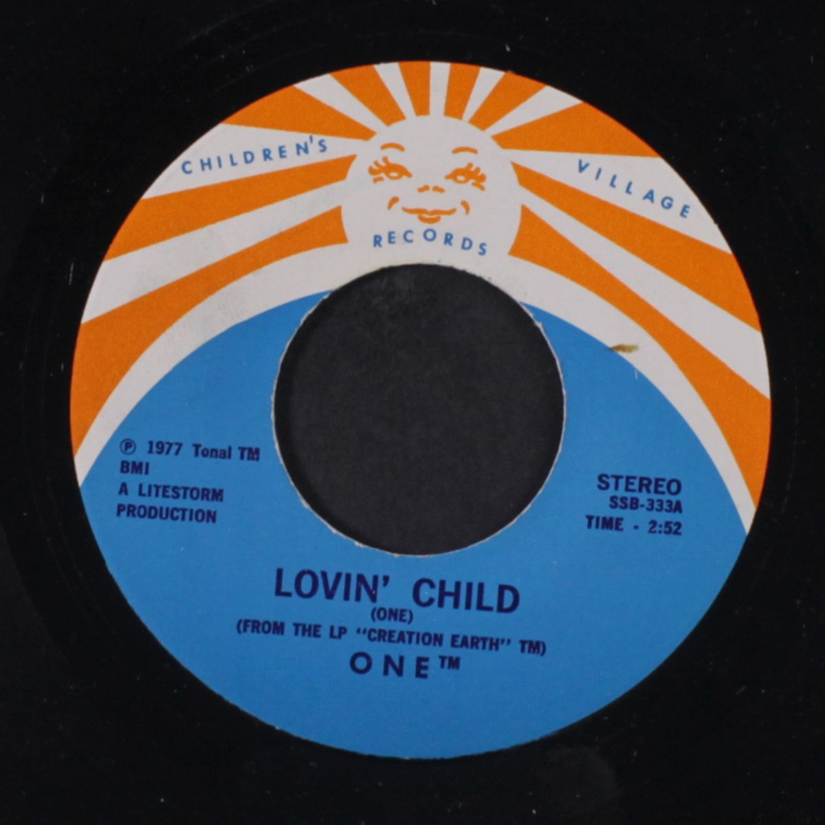 lovin' child / walking into the sun by ONE