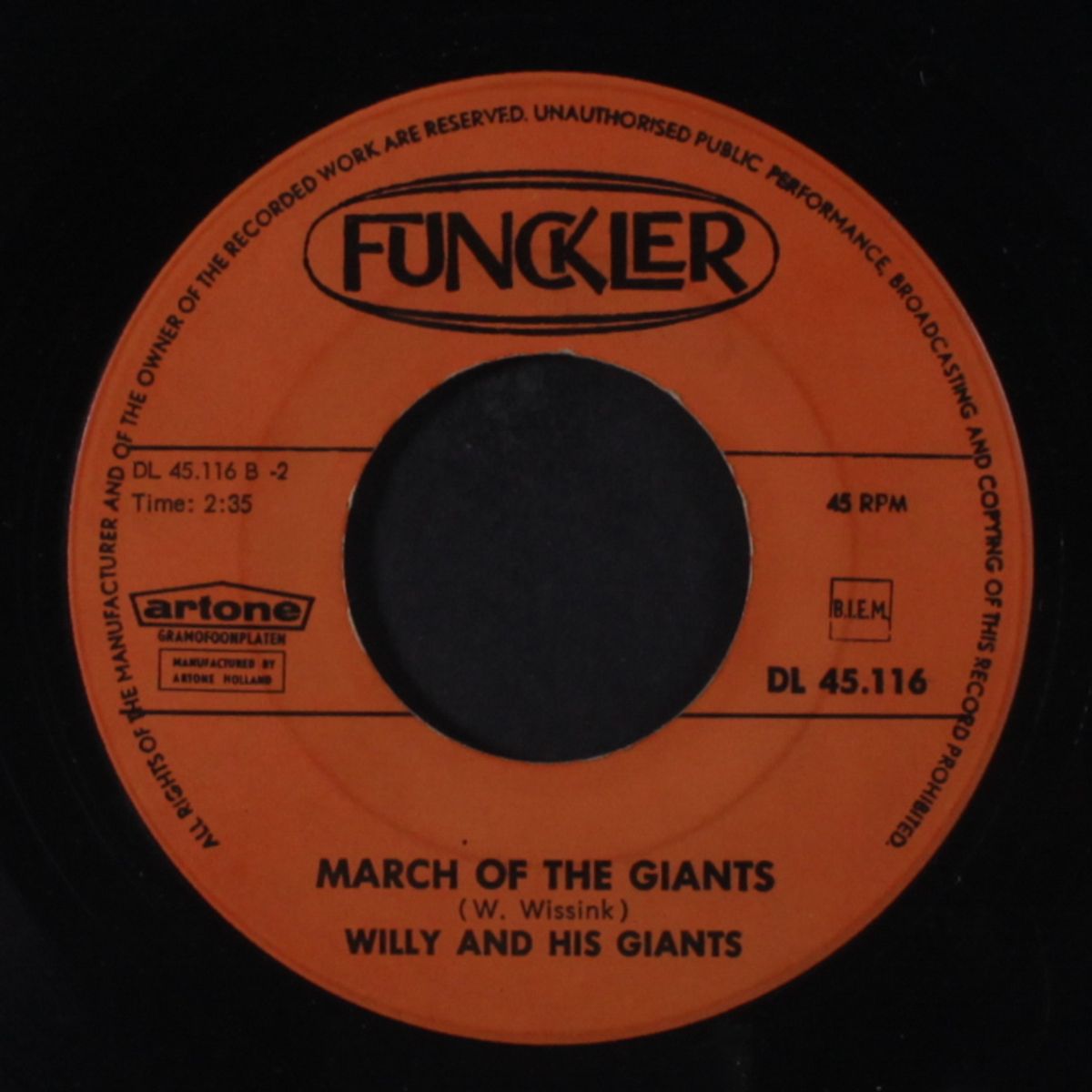 swinging musicbox / march of the giants by WILLY & GIANTS