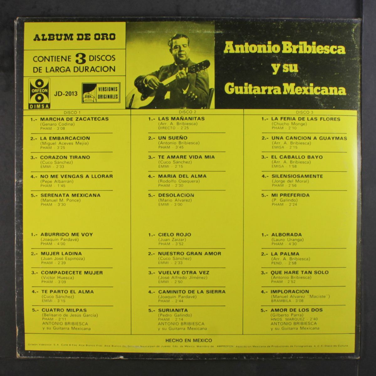 antonio bribiesca y su guitarra mexicana by ANTONIO BRIBIESCA