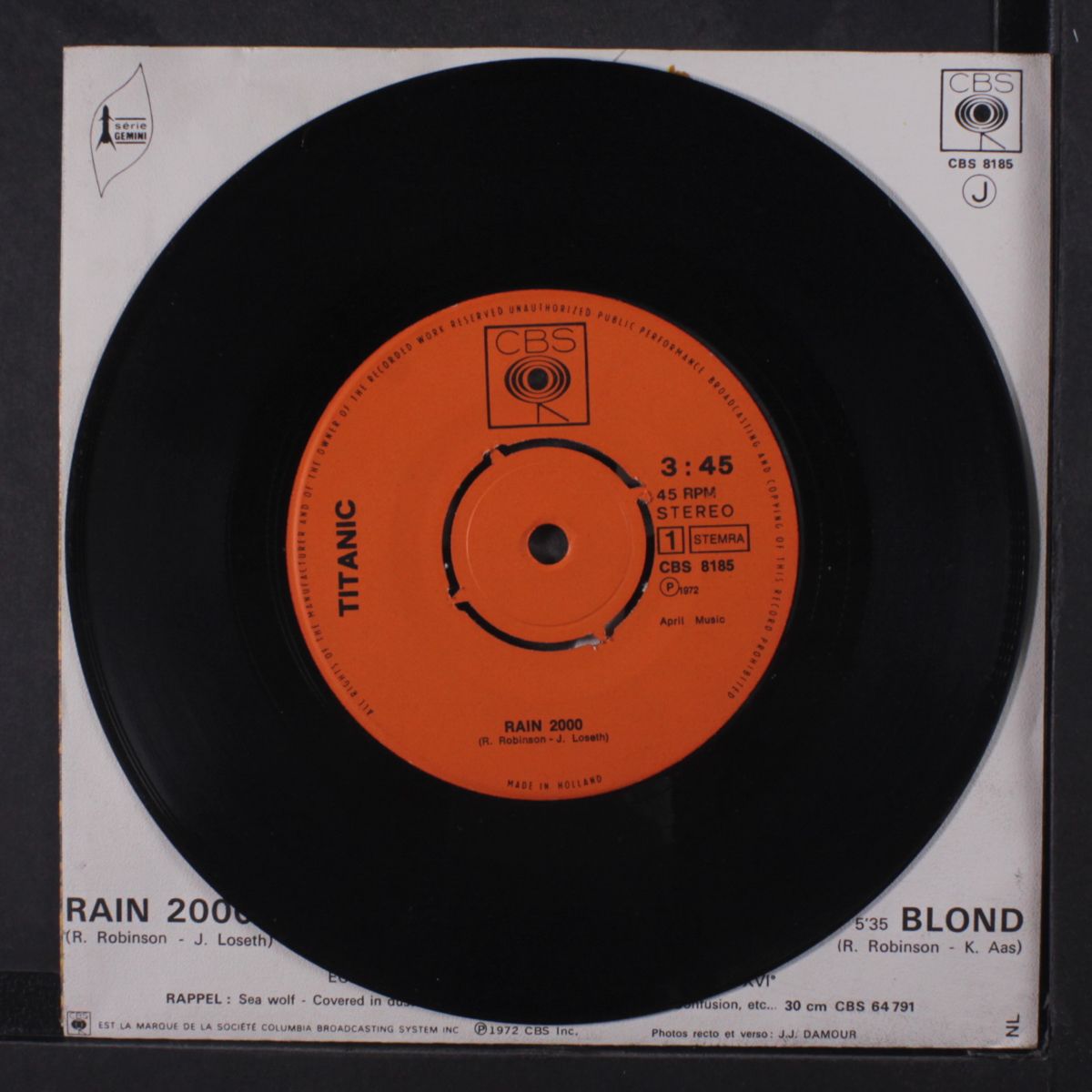 rain 2000 / mono by TITANIC