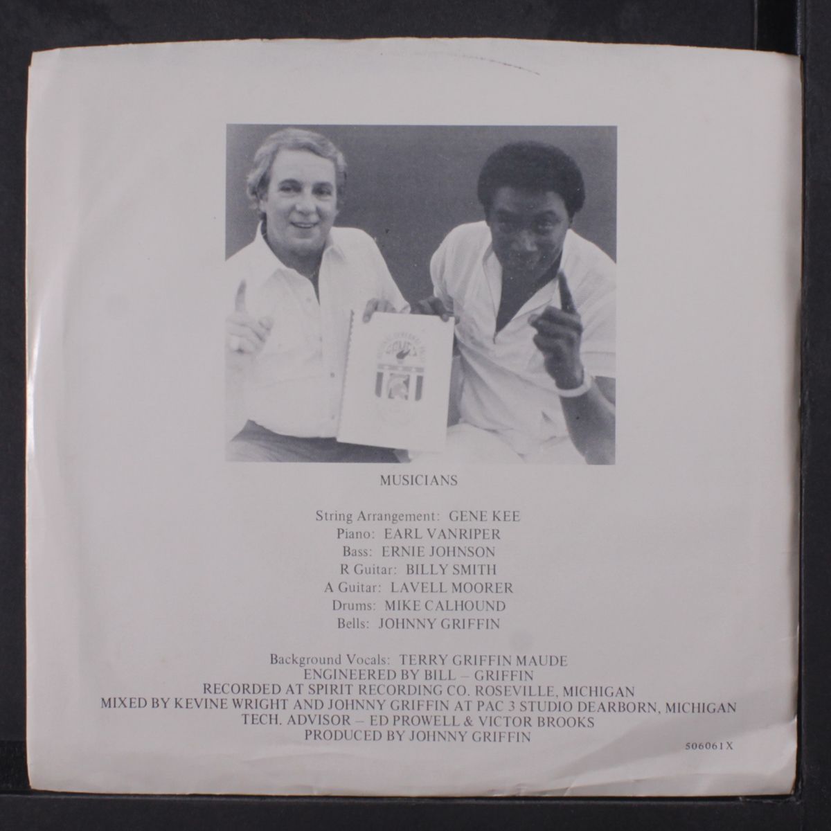 all over the world / instrumental by MOLLIS & GRIFFIN
