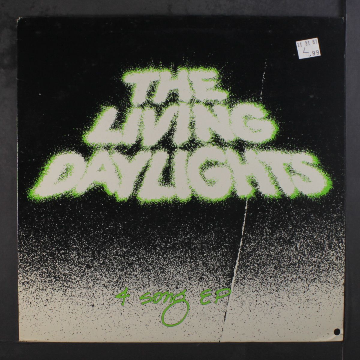 colleen by LIVING DAYLIGHTS