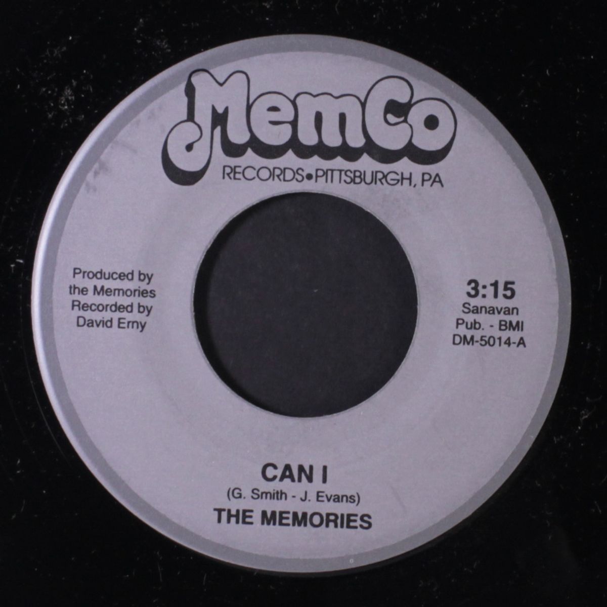 can i / lovey dovey by MEMORIES