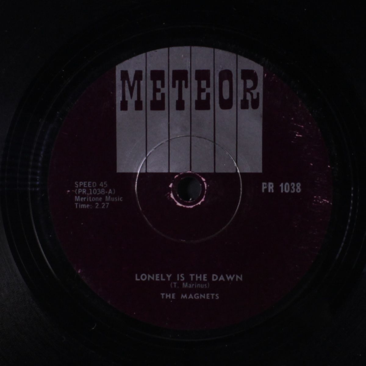i go ape / lonely is the dawn by MAGNETS