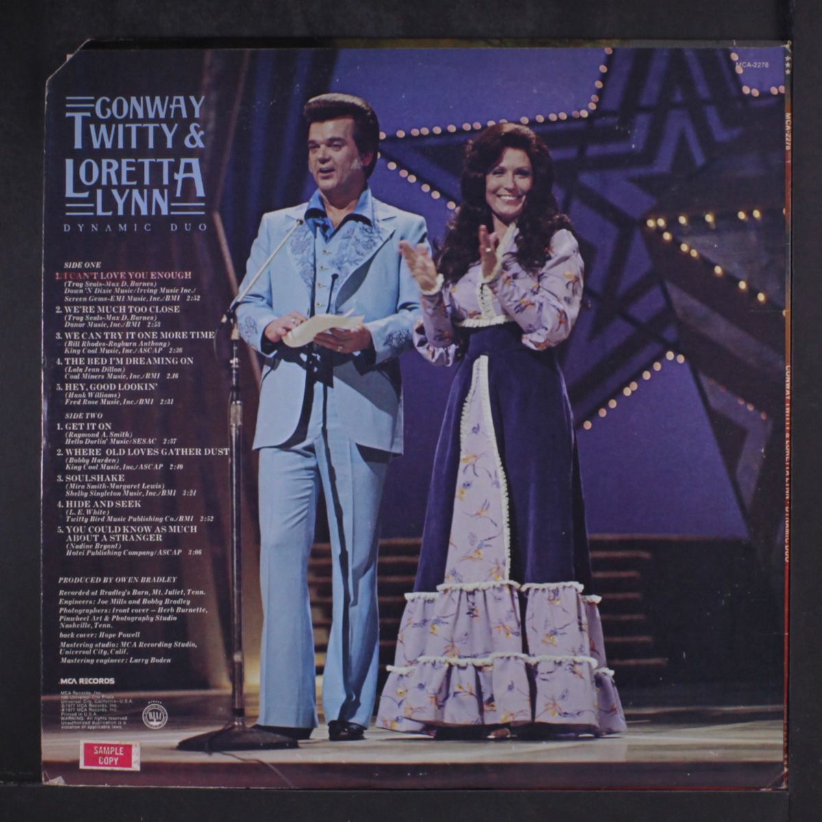 dynamic duo by CONWAY TWITTY & LORETTA LYNN