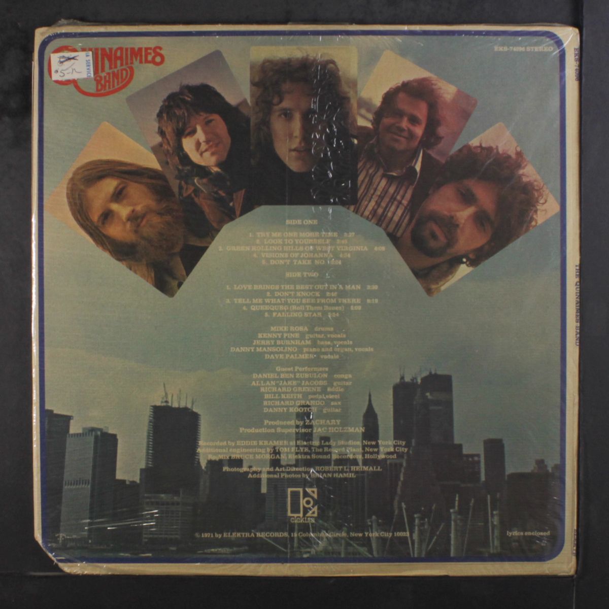the quinaimes band by QUINAIMES BAND