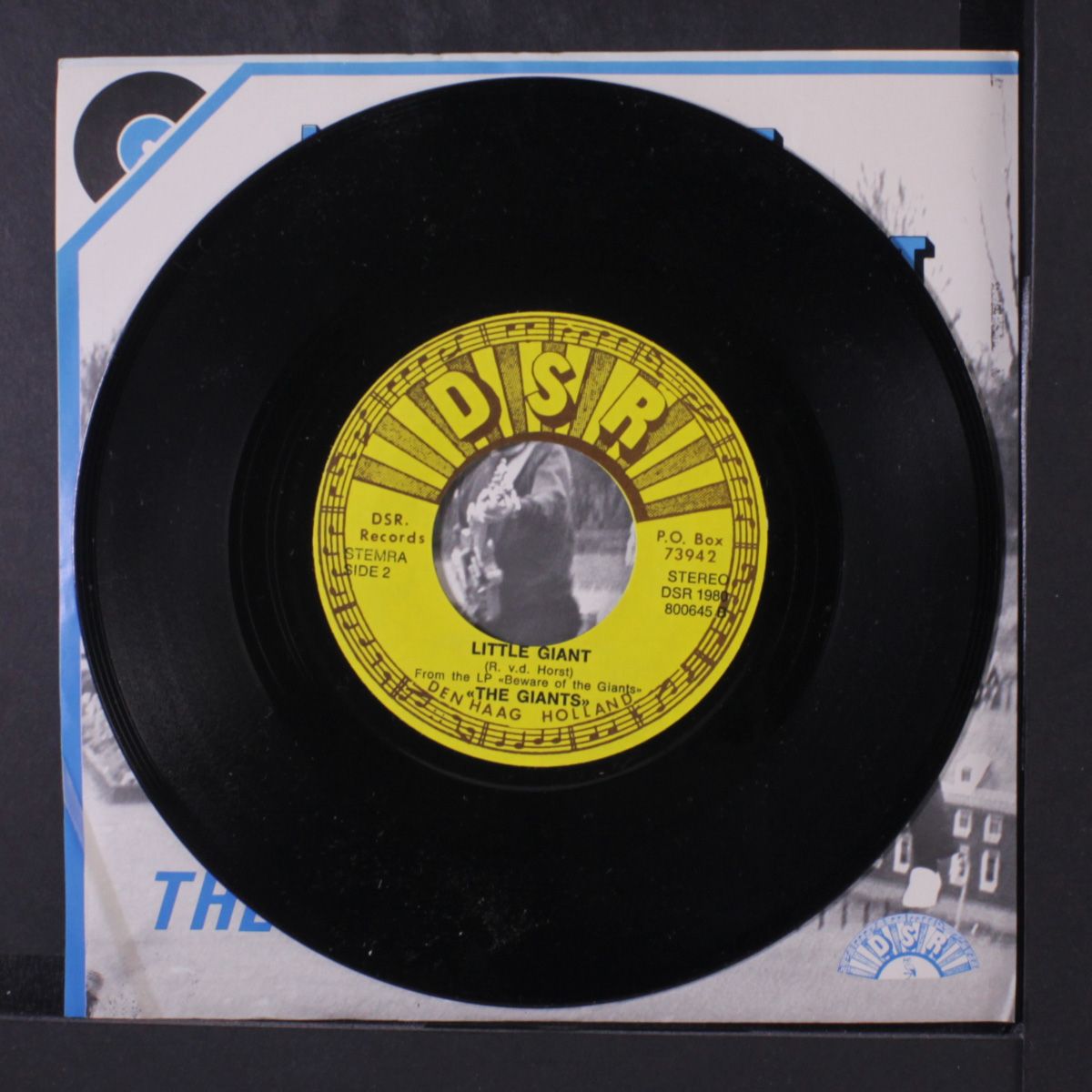 little giant / dream of the west by GIANTS