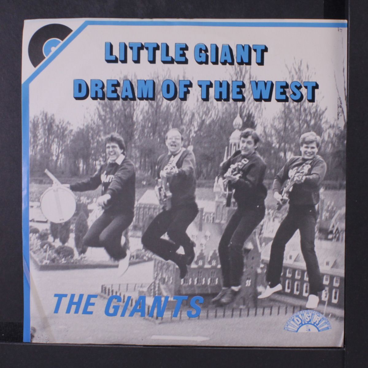 little giant / dream of the west by GIANTS