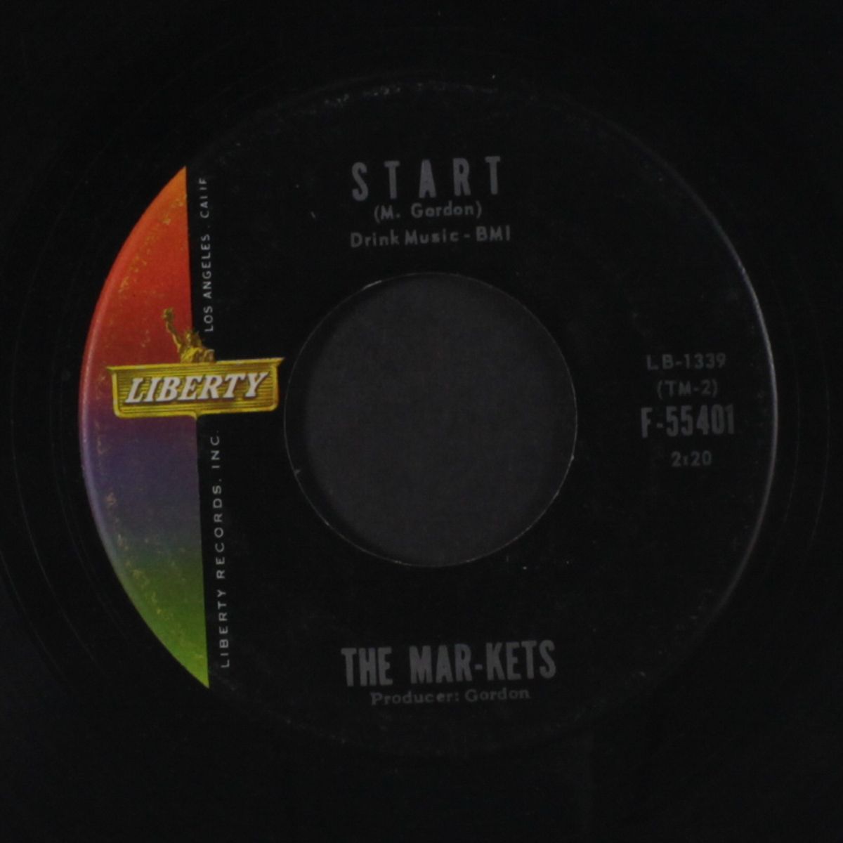 surfer's stomp / start by MAR-KETS