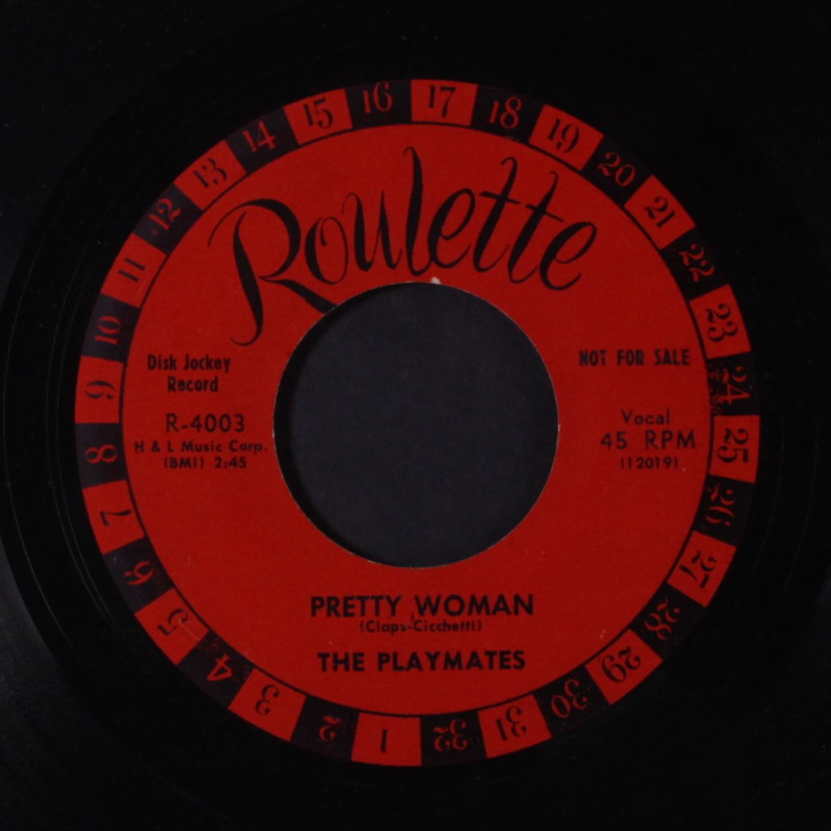 barefoot girl / pretty woman by PLAYMATES