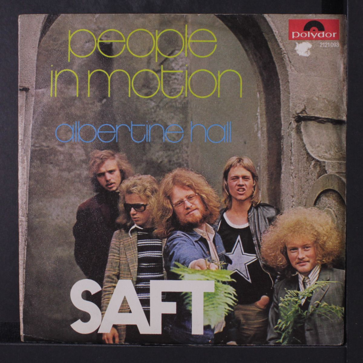 people in motion / albertine hall by SAFT