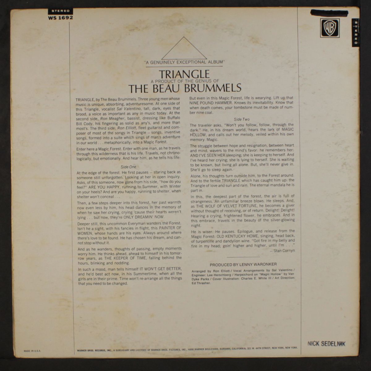 triangle by BEAU BRUMMELS