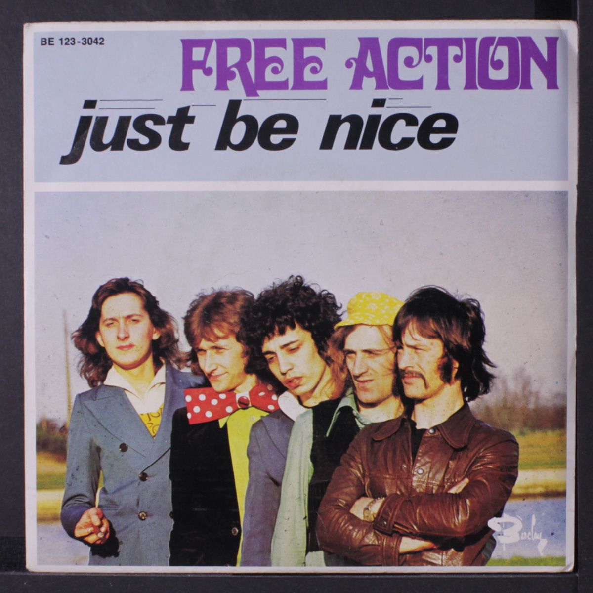just be nice / set me free by FREE ACTION