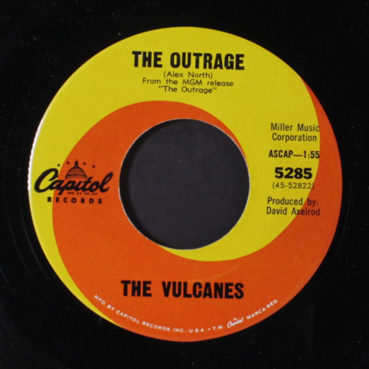 liverpool / outrage by VULCANES