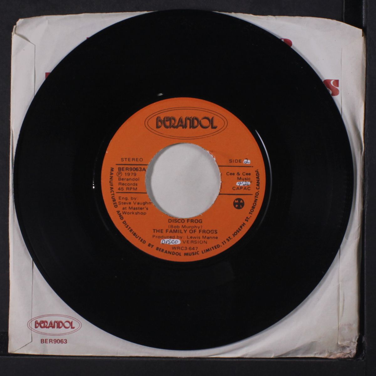 disco frog / disco version by FAMILY OF FROGS