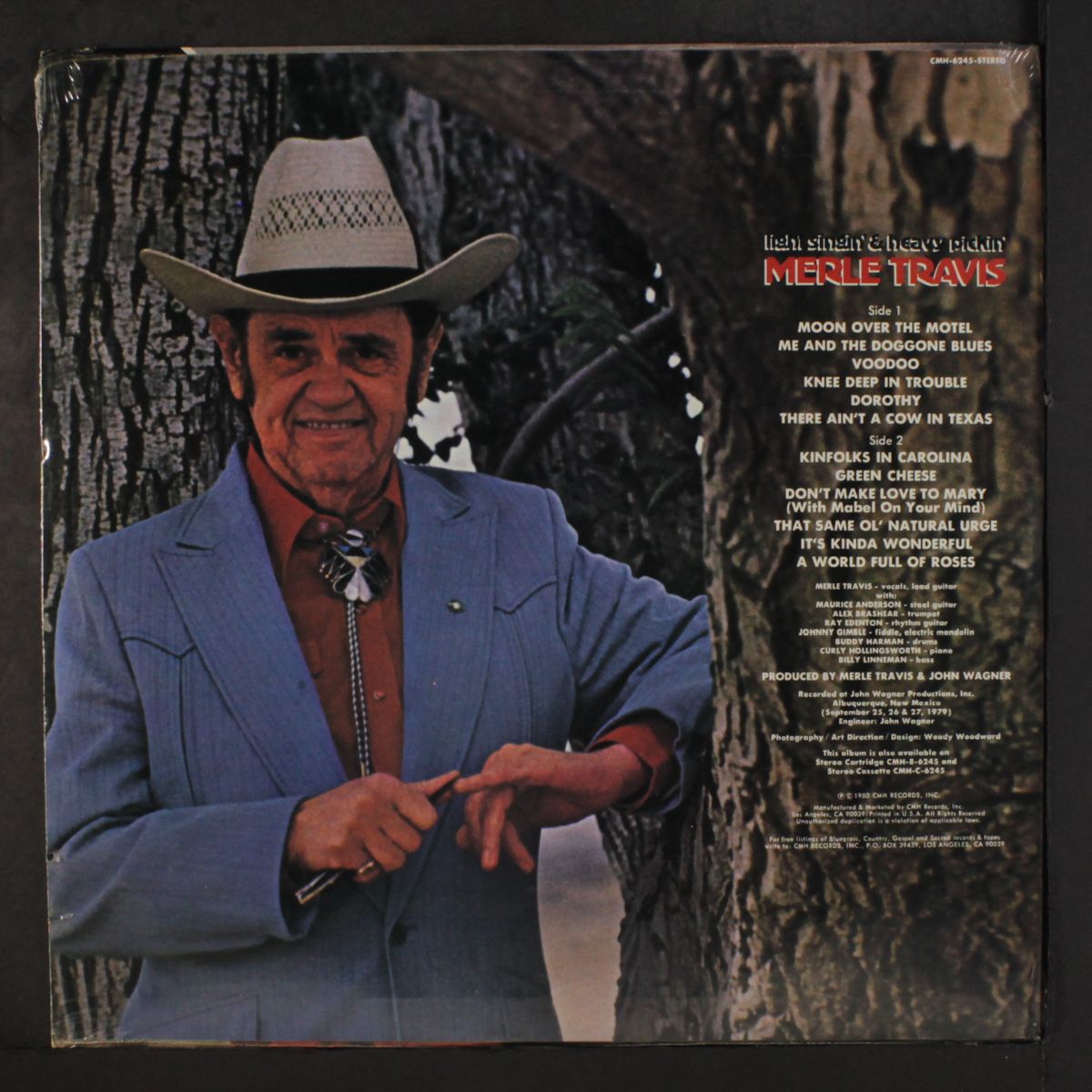 light singin' & heavy pickin' by MERLE TRAVIS