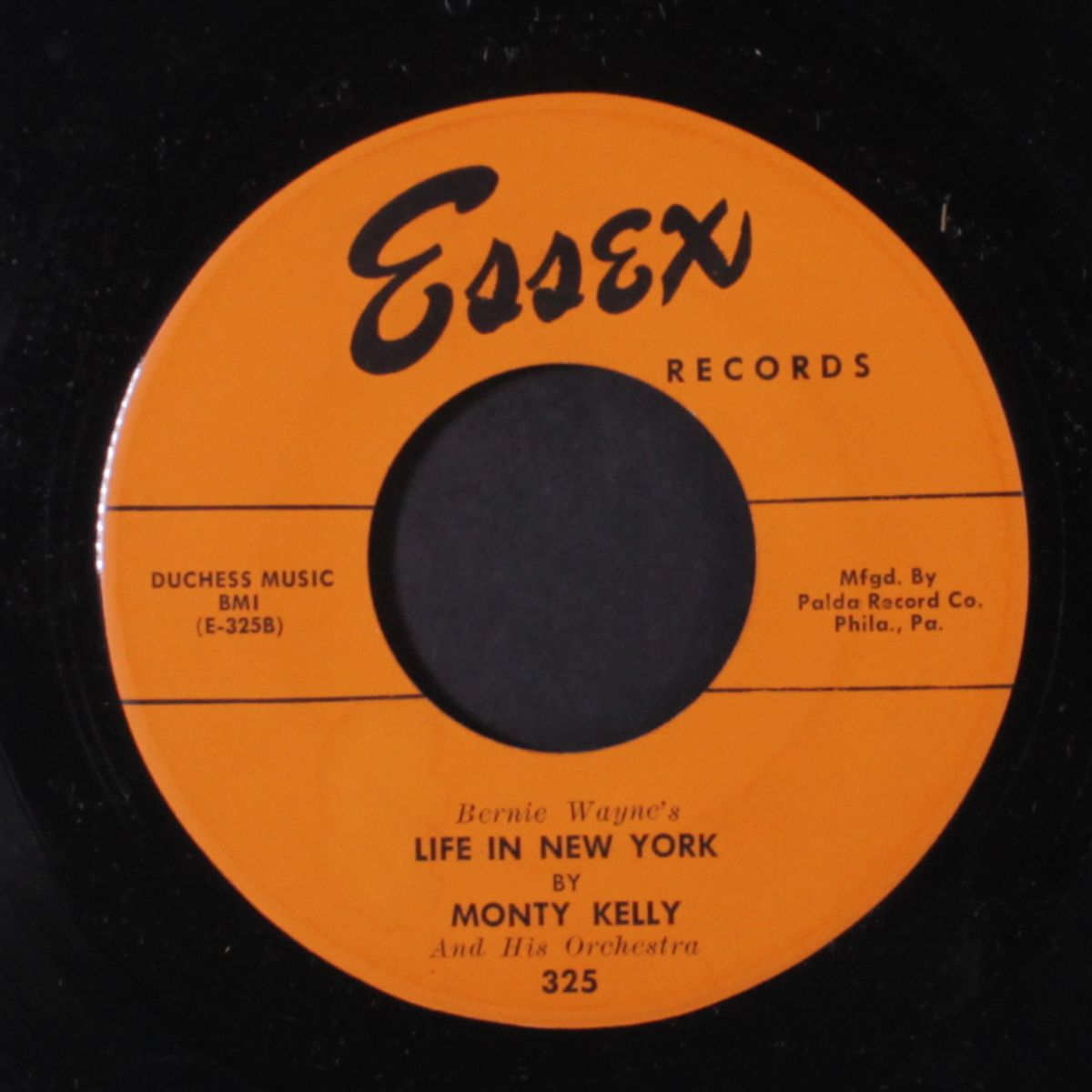 tropicana / life in new york by MONTY KELLY