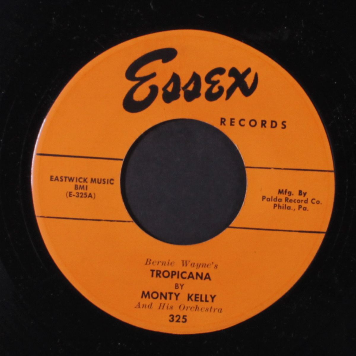 tropicana / life in new york by MONTY KELLY
