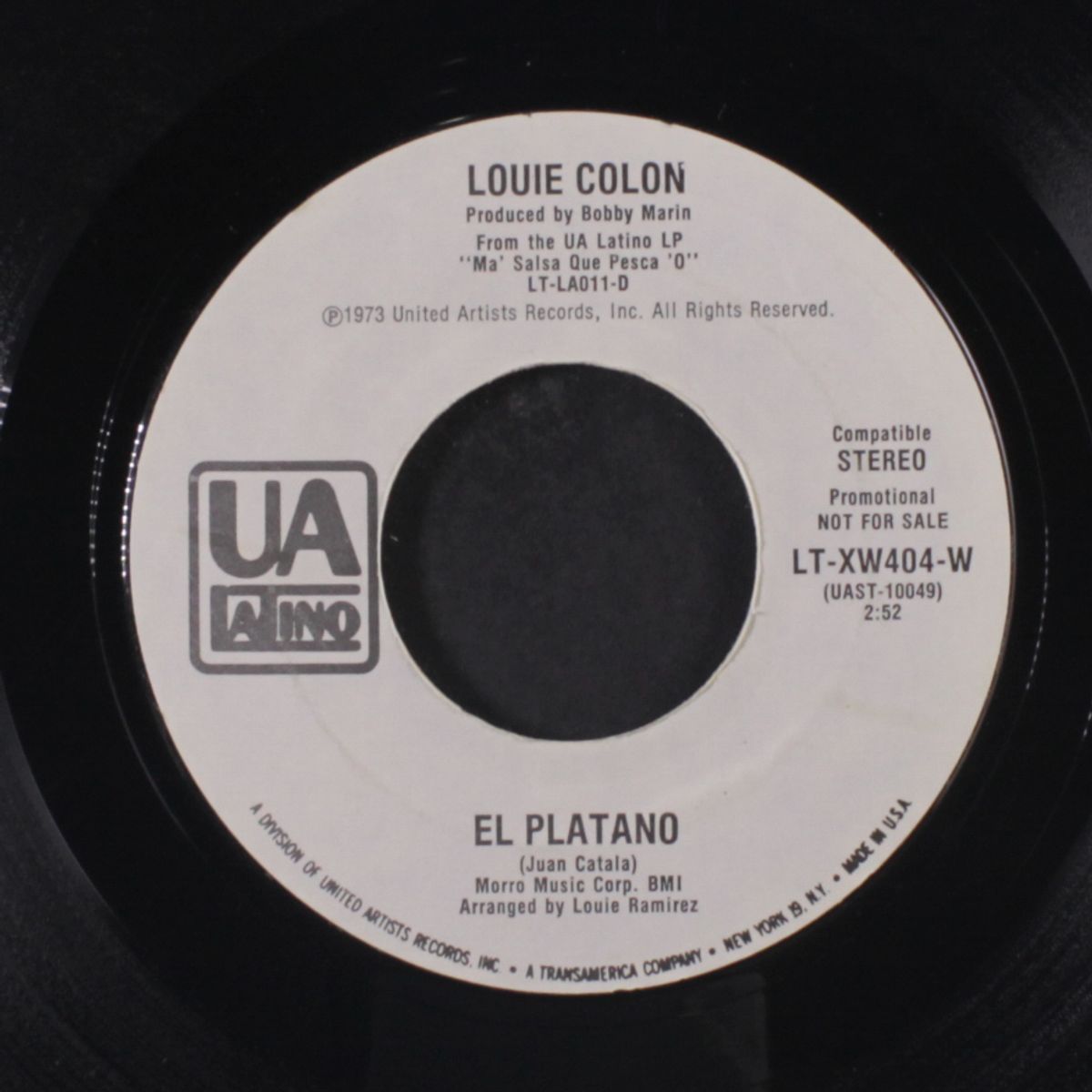 la maceta / el platano by LOUIE COLON
