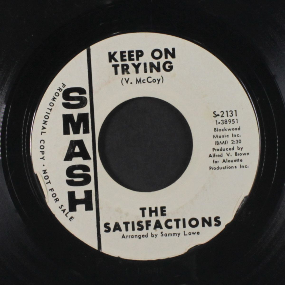 use me / keep on trying by SATISFACTIONS