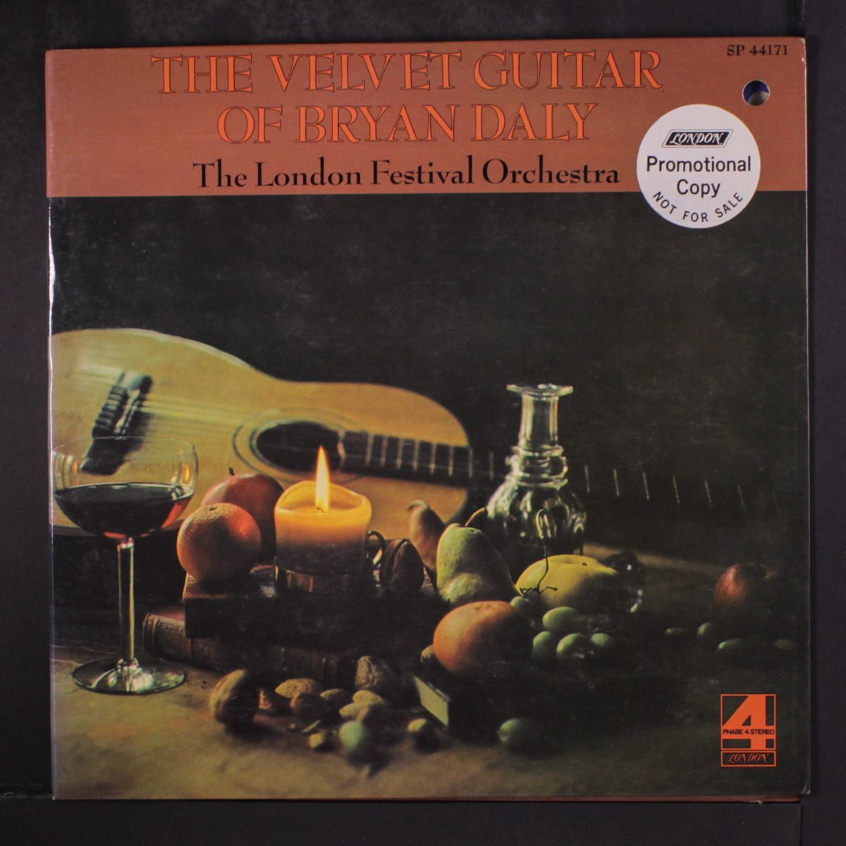 the velvet guitar of by BRYAN DALY