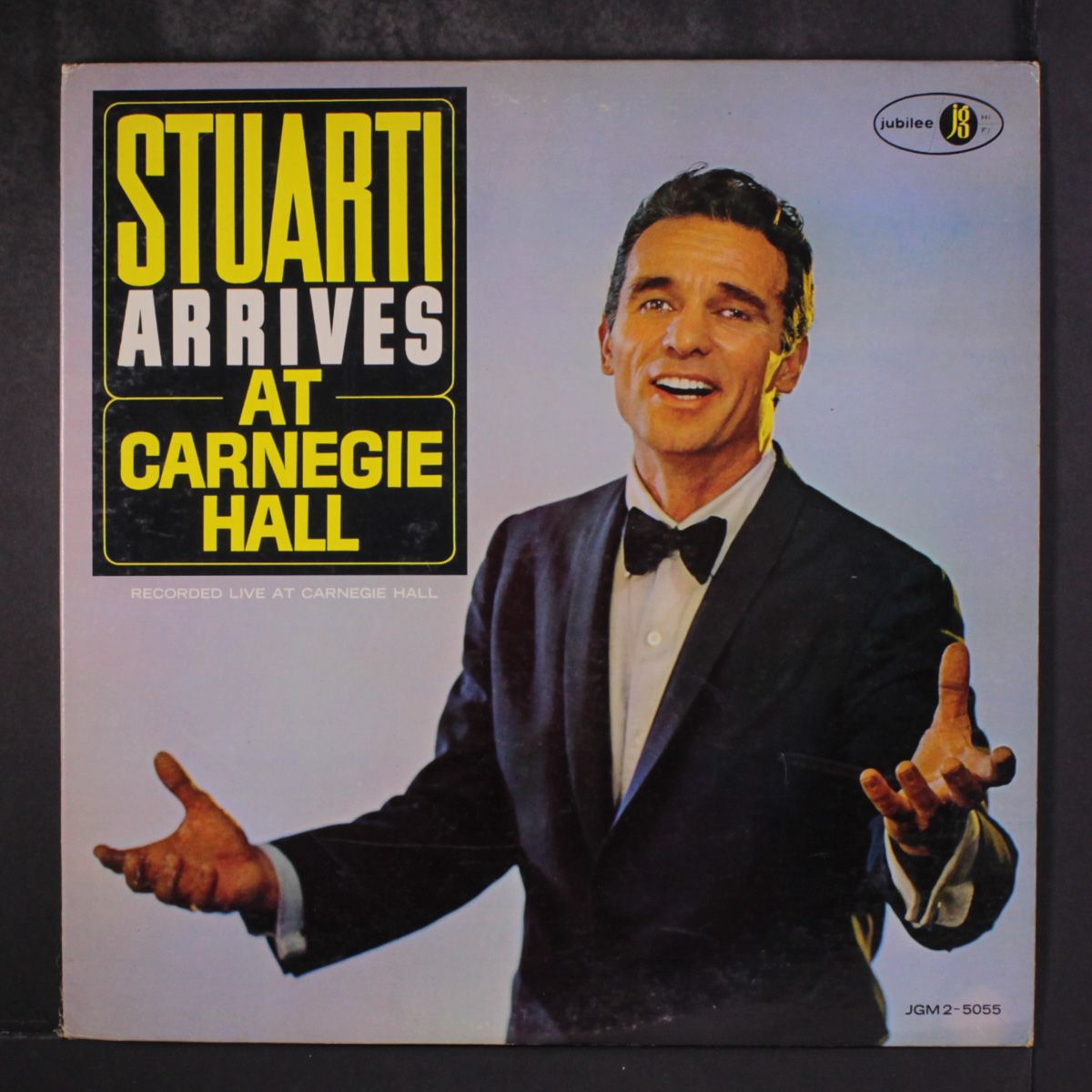 arrives at carnegie hall by ENZO STUARTI