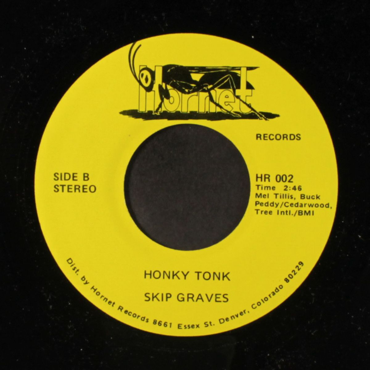 honky tonk / that heart belongs to me by SKIP GRAVES