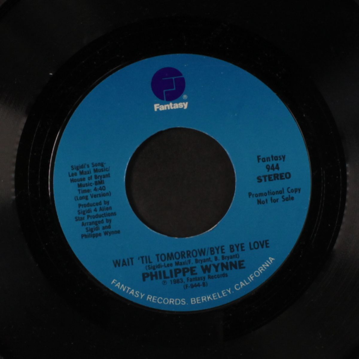 wait til tomorrow, bye bye love / short by PHILIPPE WYNNE