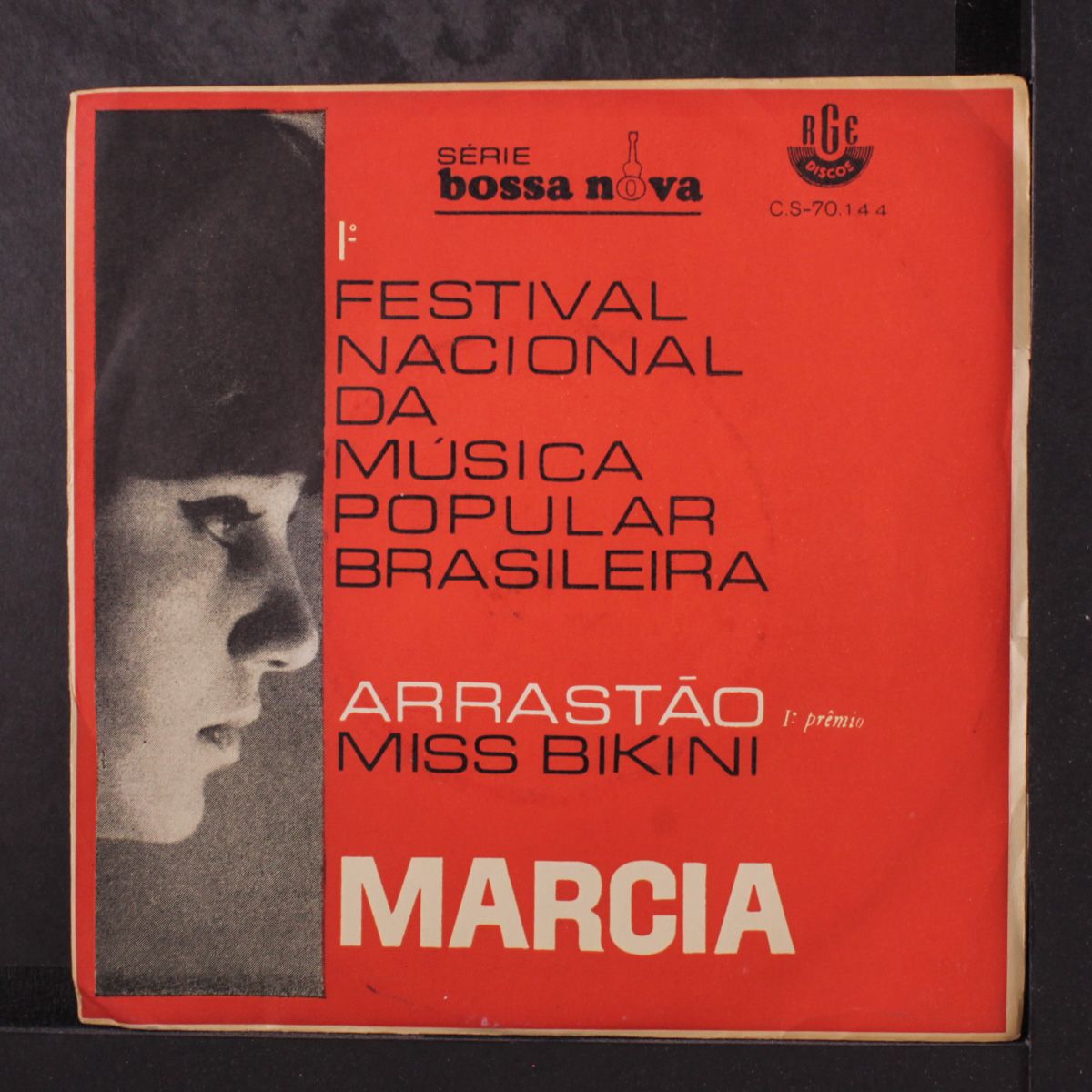 miss bikini / arrastao by MARCIA