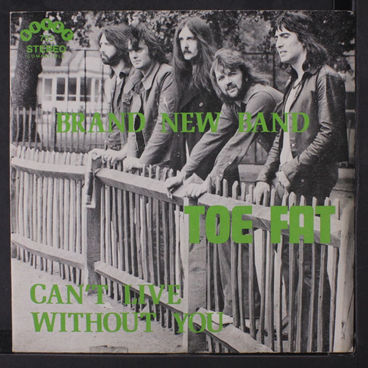 brand new band / can't live without you by TOE FAT