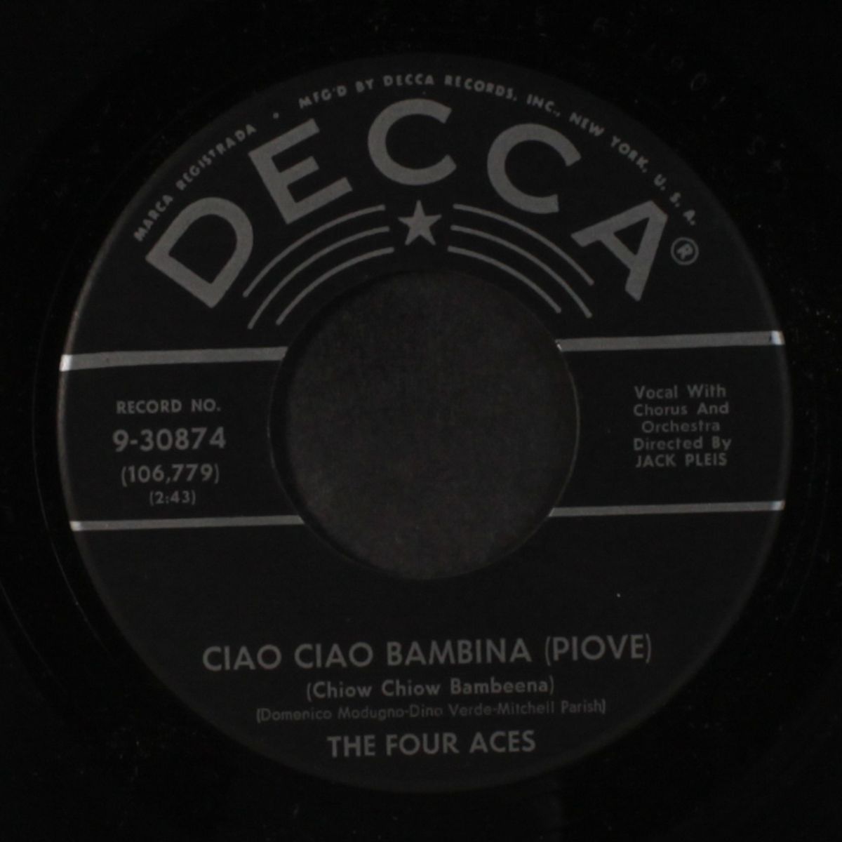 paradise island / ciao ciao bambina (piove) by FOUR ACES