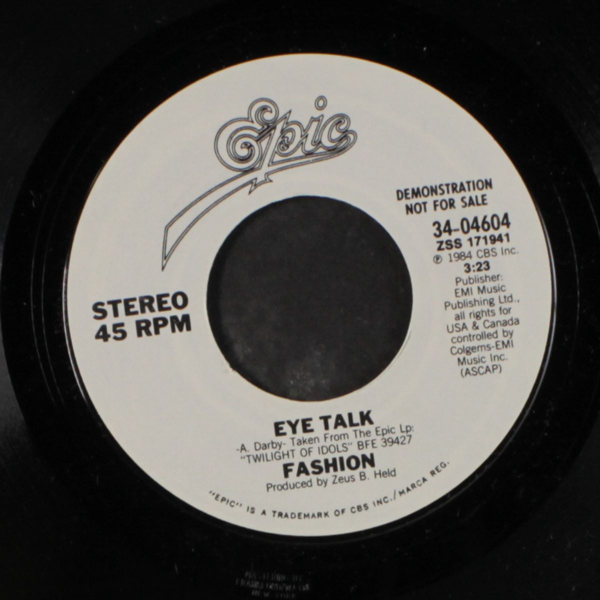 eye talk by FASHION