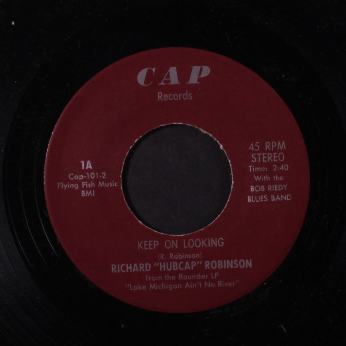keep on looking / haint by RICHARD 'HUBCAP' ROBINSON
