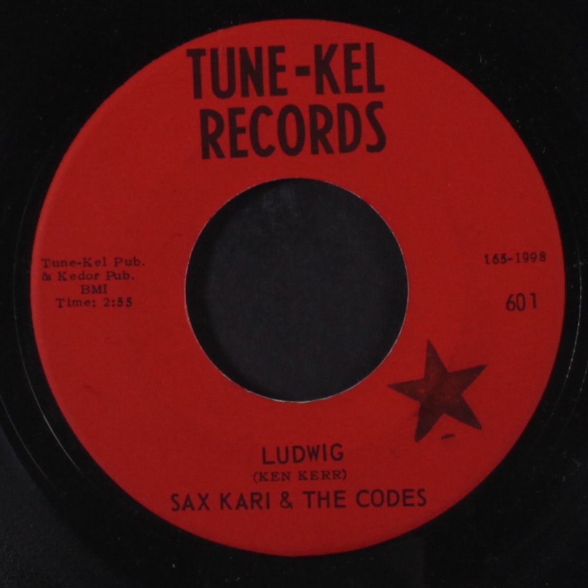 ludwig / here and there by SAX KARI
