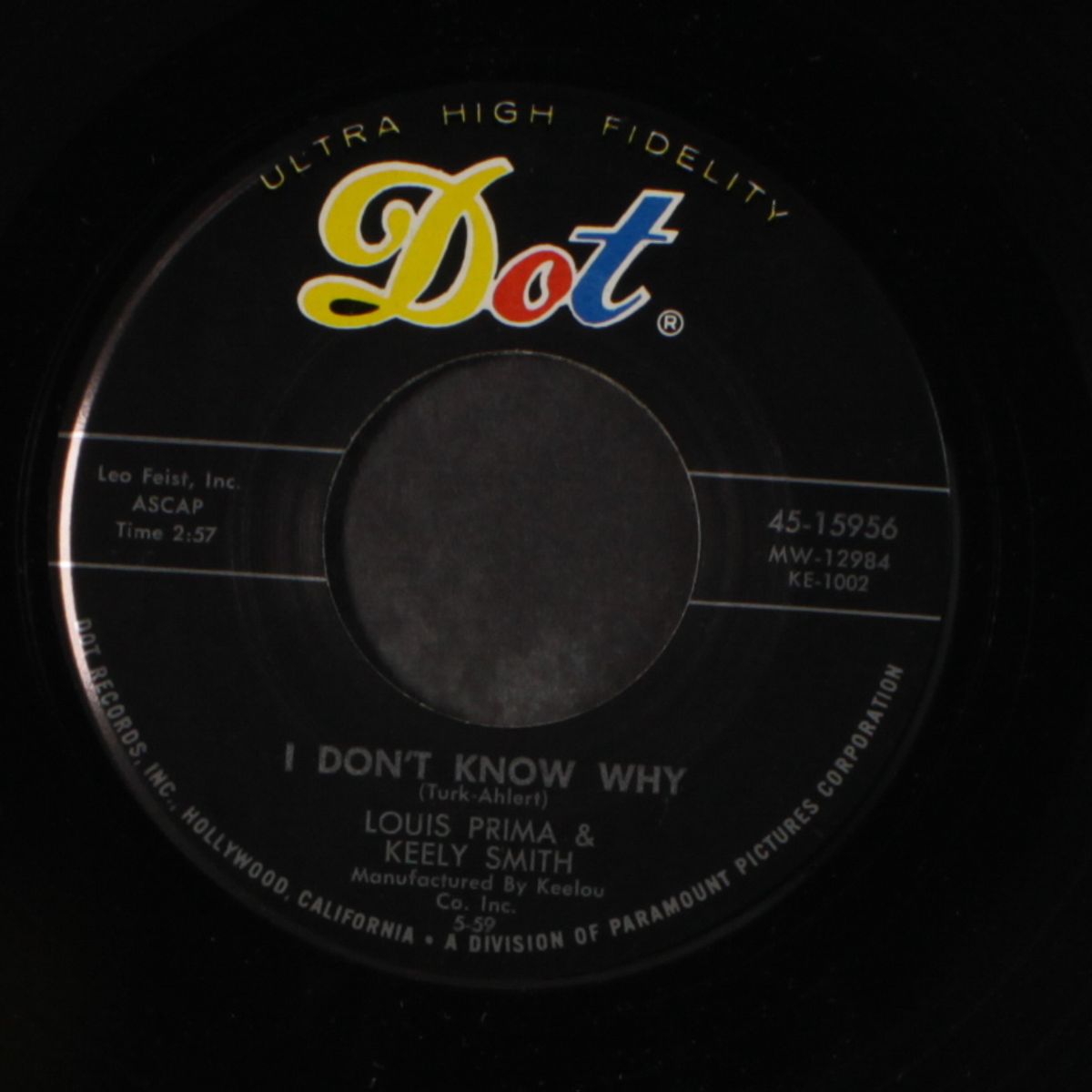 bei mir bist du schon / i don't know why by LOUIS PRIMA & KEELY SMITH