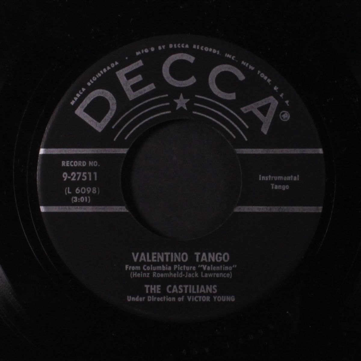 valentino tango / el choclo by CASTILIANS