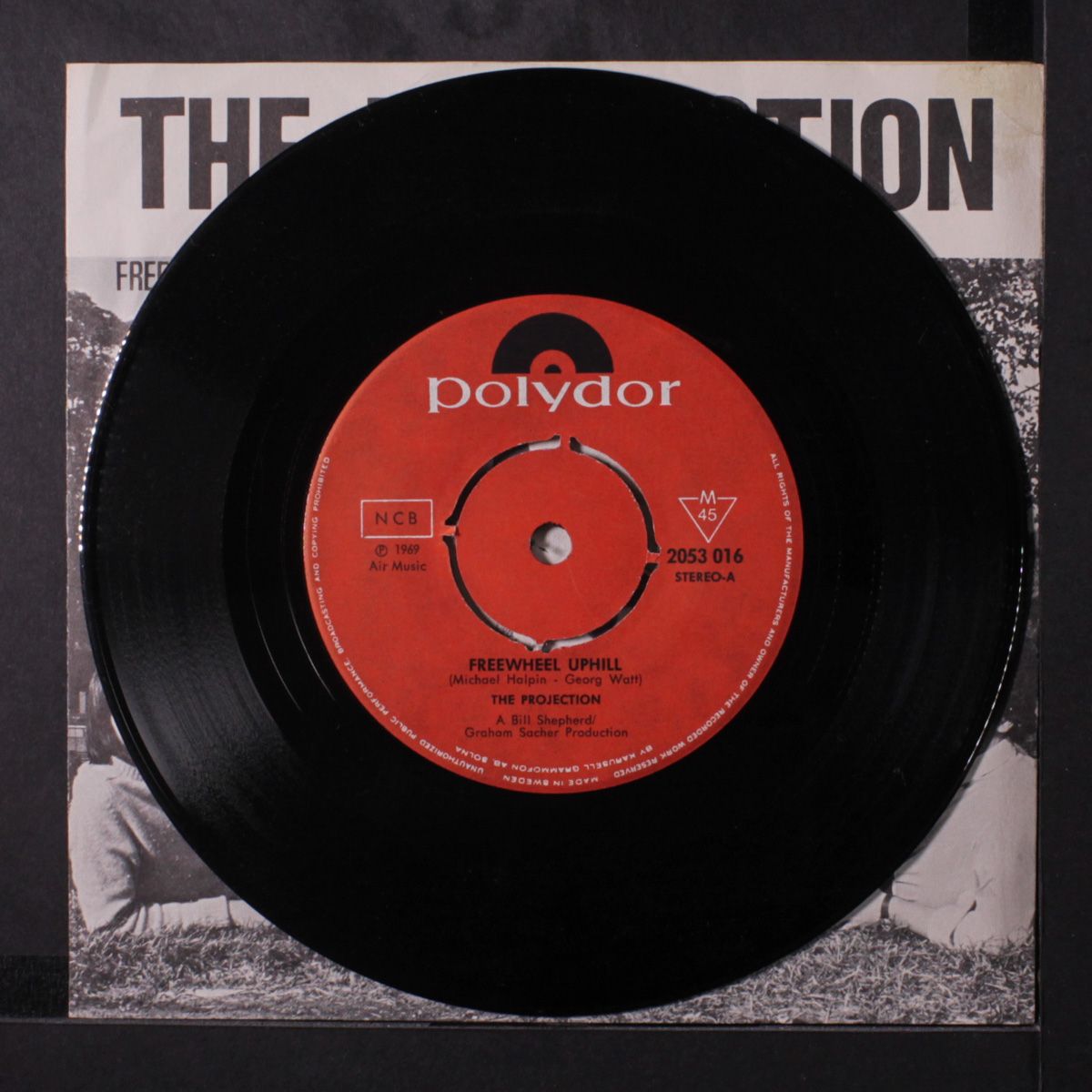 freewheel uphill / the maze of yesterday by PROJECTION