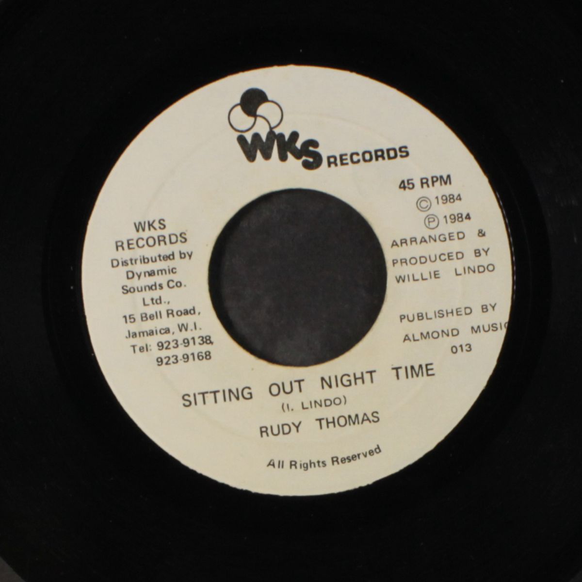 sitting out night time / version by RUDY THOMAS