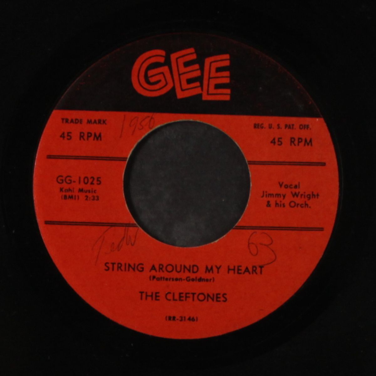 string around my heart / happy memories by CLEFTONES
