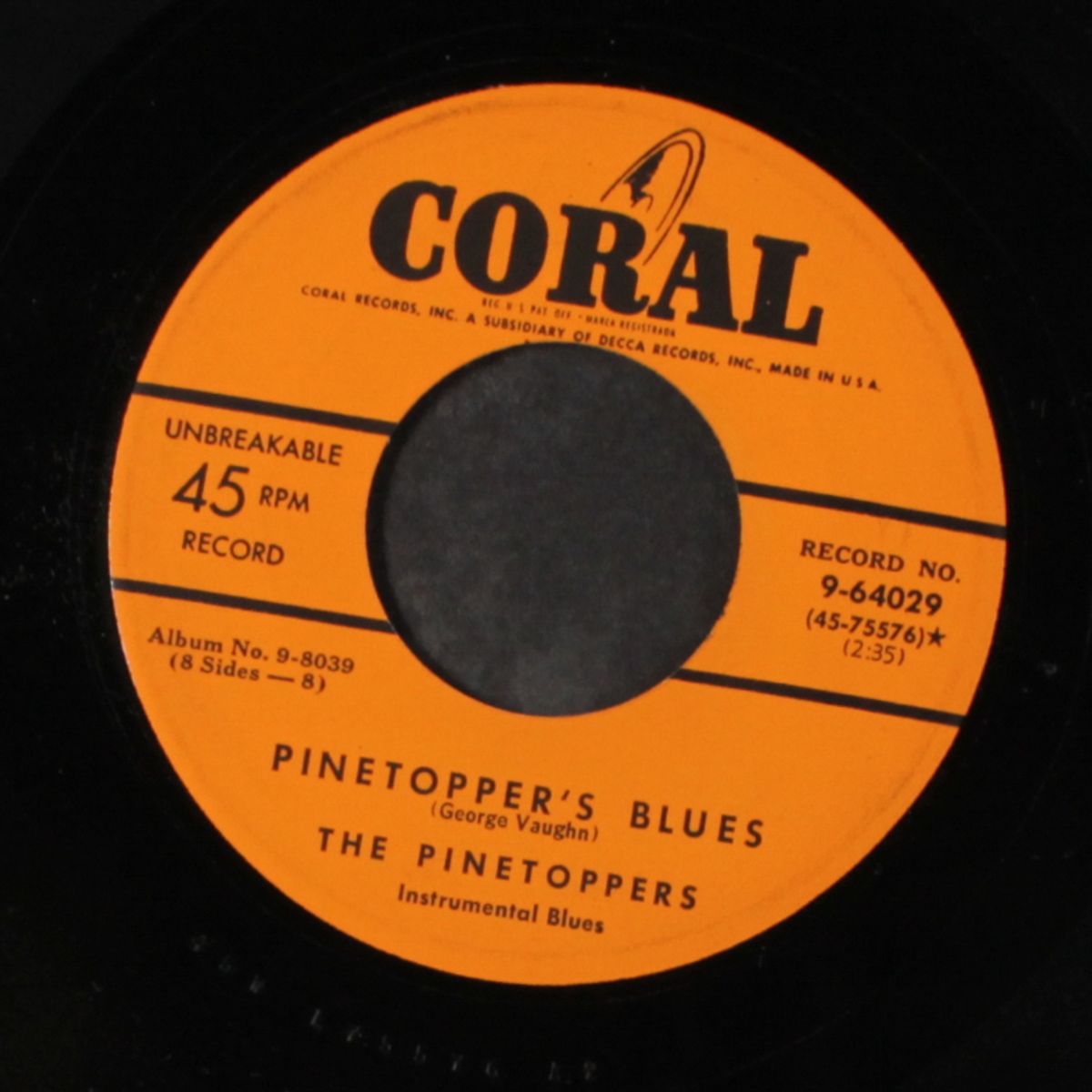 huckleberry boogie / pinetopper's blues by PINETOPPERS