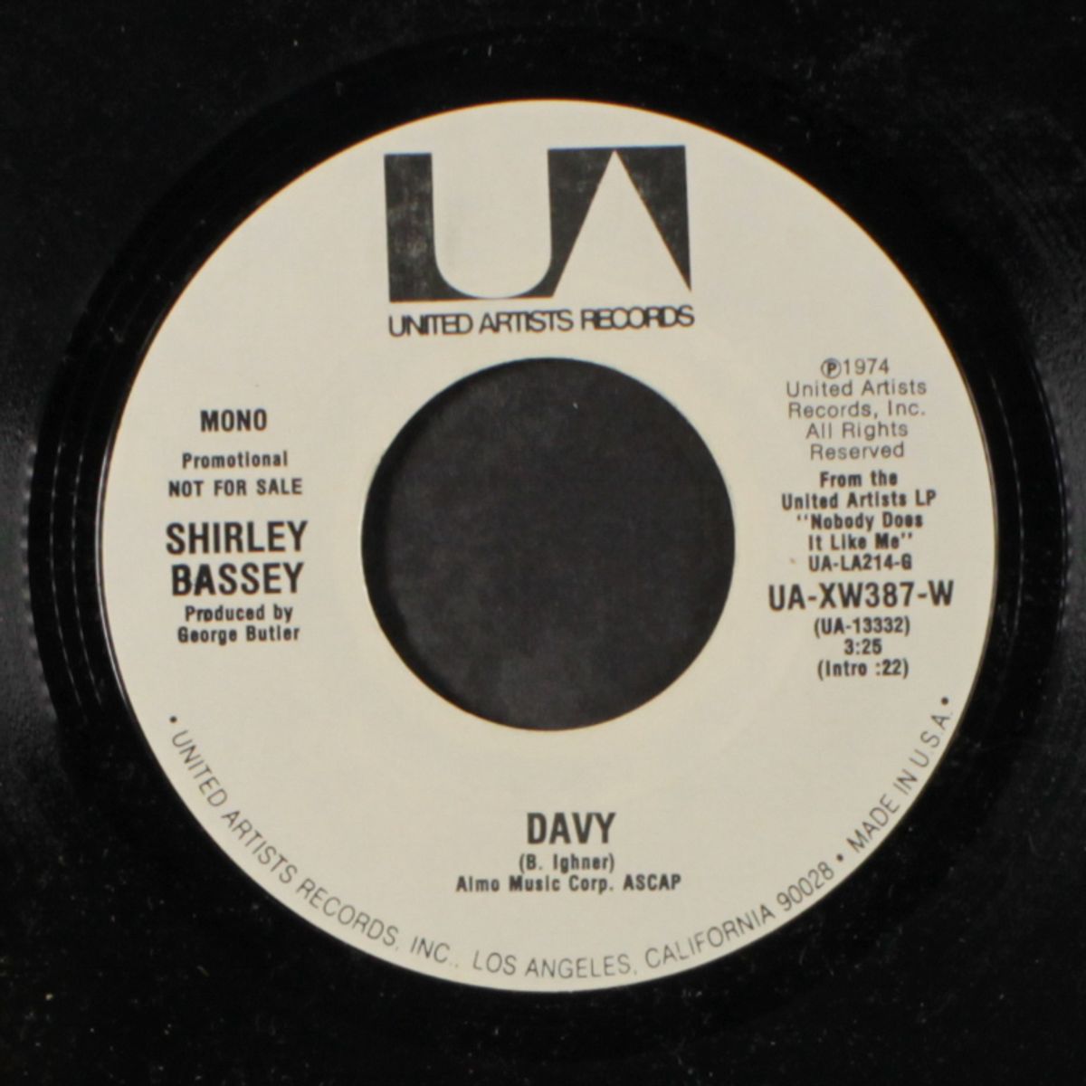 davy / mono by SHIRLEY BASSEY