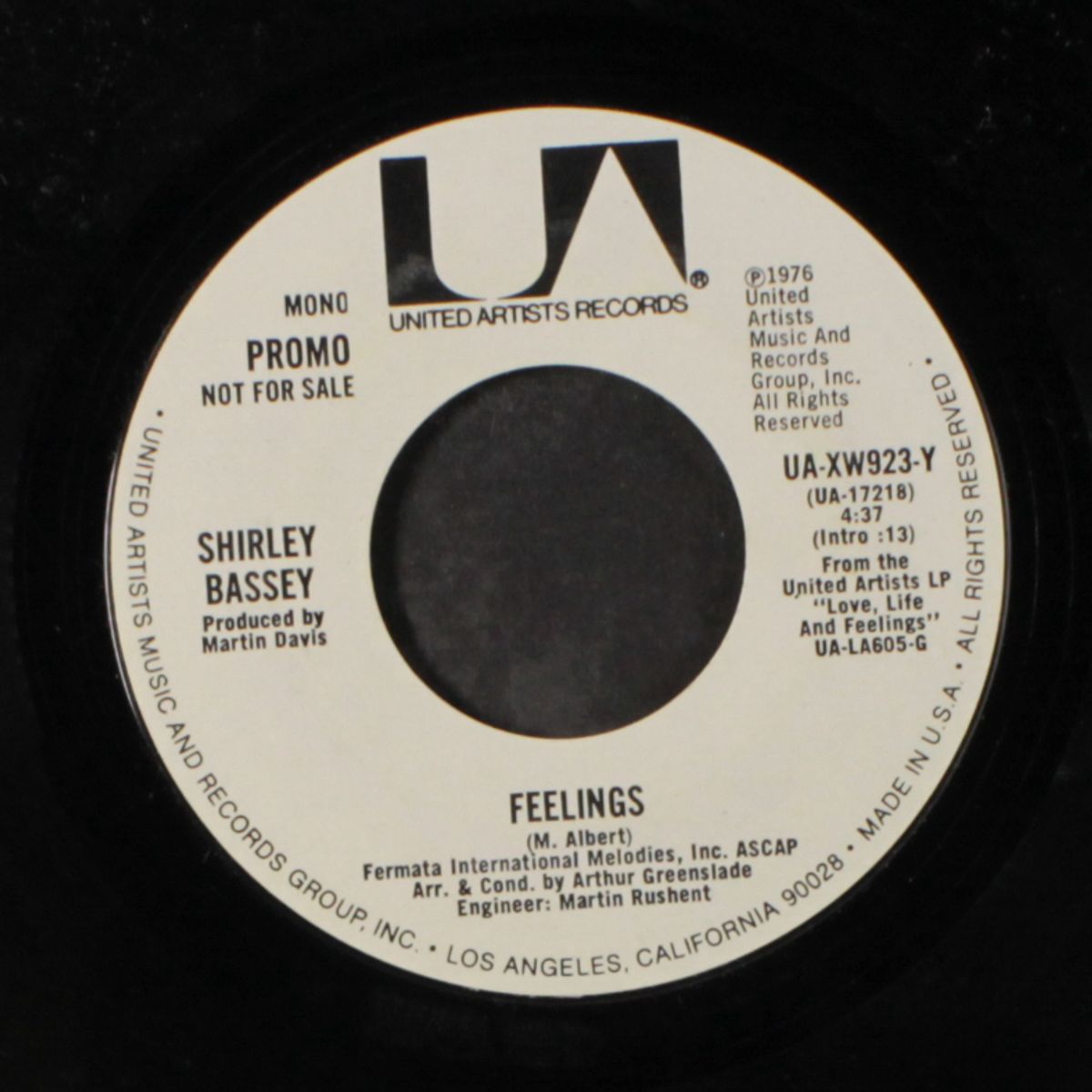 feelings / mono by SHIRLEY BASSEY