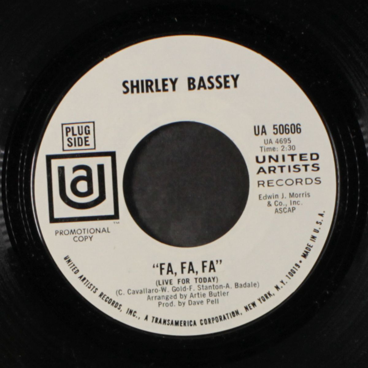a bus that never comes / fa, fa, fa by SHIRLEY BASSEY