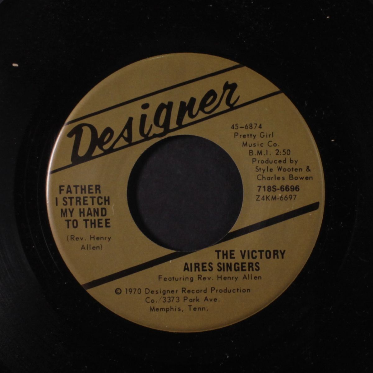 living for my jesus / father i stretched my hand to thee by VICTORY AIRES SINGERS