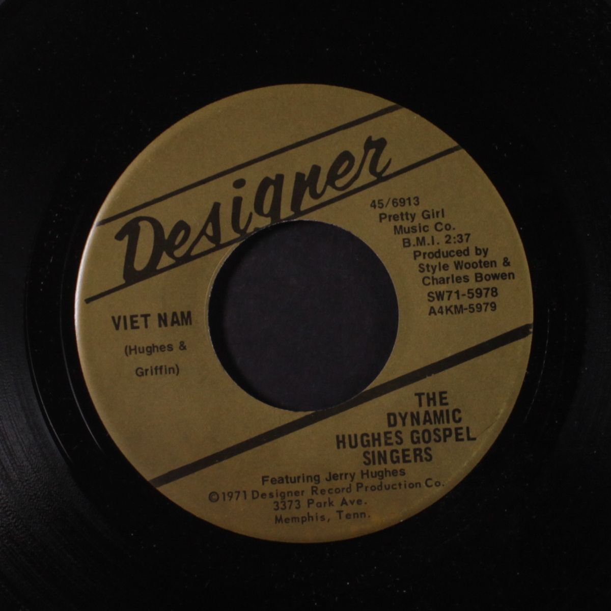 viet nam / beautiful city by DYNAMIC HUGHES GOSPEL SINGERS