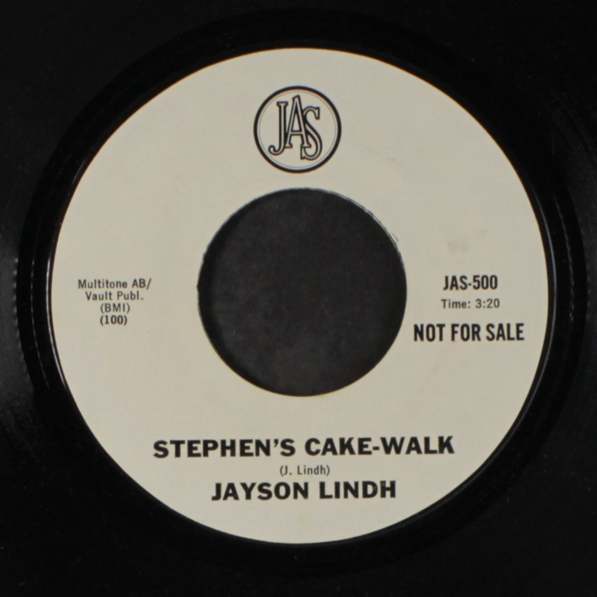 stephen's cake-walk / short by JAYSON LINDH