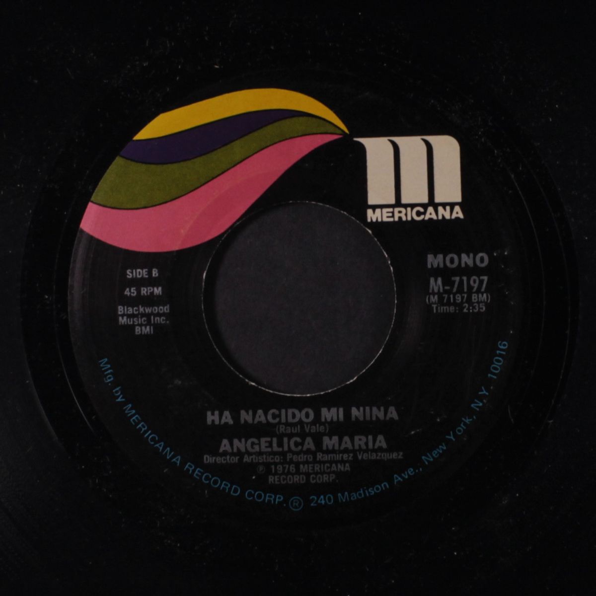 desesperadamente / ha nacido mi nina by ANGELICA MARIA
