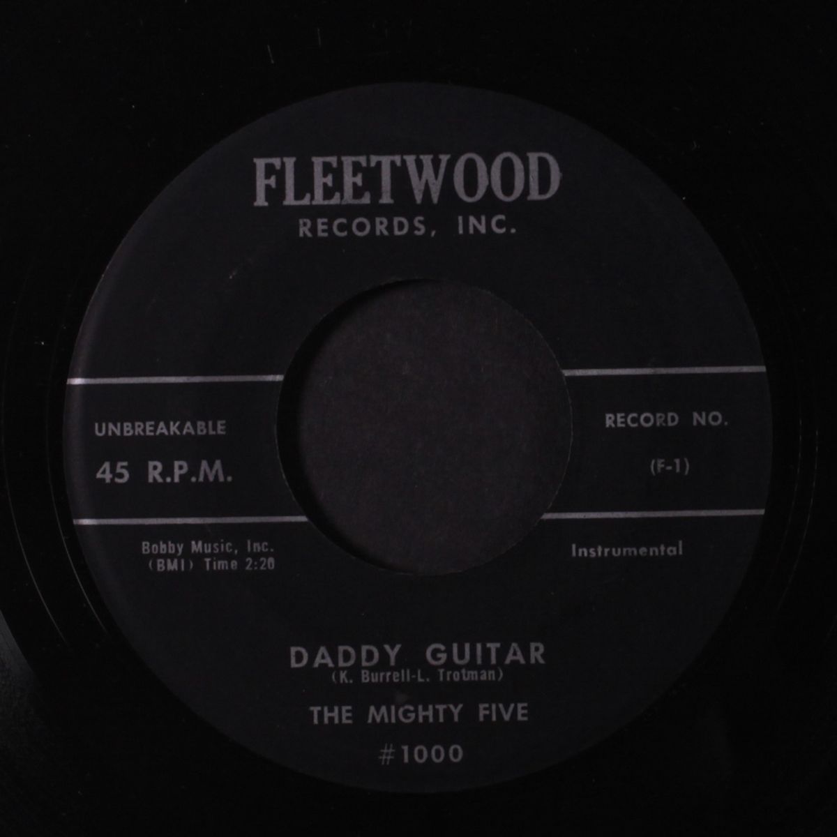 daddy guitar / castle rock by MIGHTY FIVE