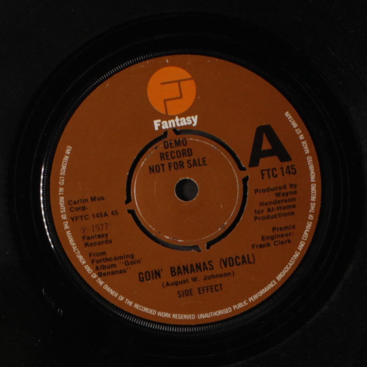 goin' bananas / instro by SIDE EFFECT
