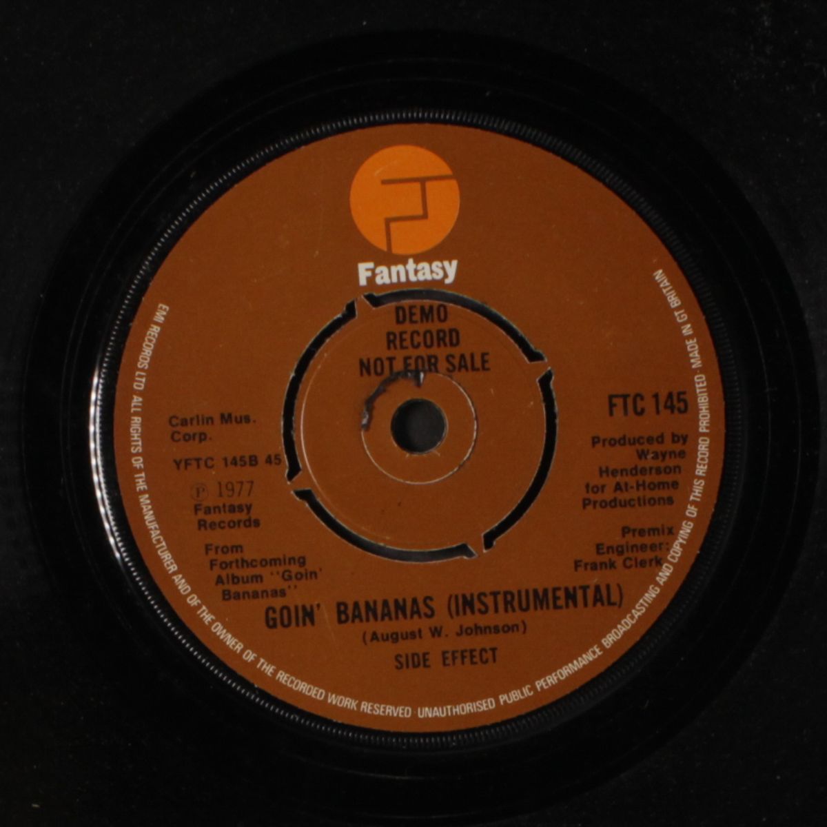 goin' bananas / instro by SIDE EFFECT